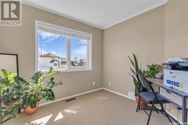 1405 - 715 Hart Rd, House attached with 3 bedrooms, 2 bathrooms and null parking in Saskatoon SK | Image 28