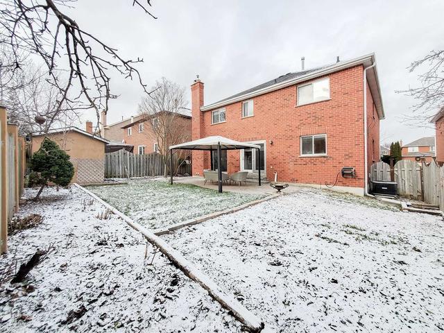 92 Bergin Rd, House detached with 4 bedrooms, 3 bathrooms and 4 parking in Newmarket ON | Image 22