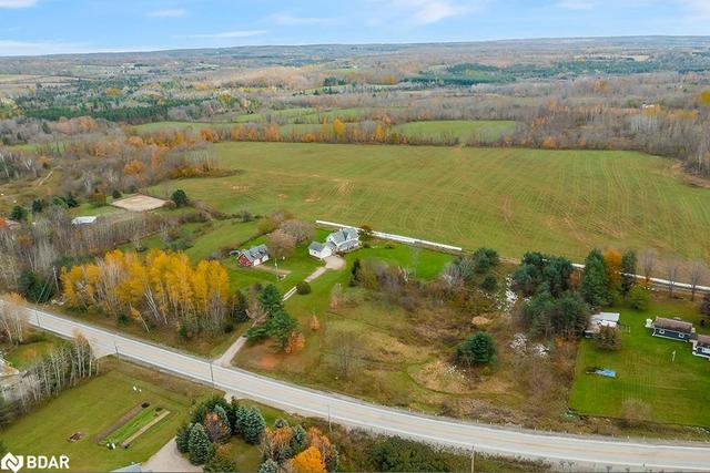 5723 Vasey Road, House detached with 4 bedrooms, 3 bathrooms and 12 parking in Oro Medonte ON | Image 39