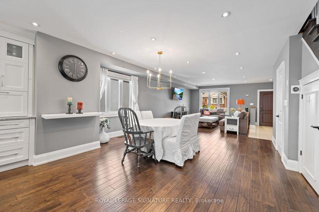 109 Symons St, House detached with 3 bedrooms, 4 bathrooms and 3 parking in Toronto ON | Image 2