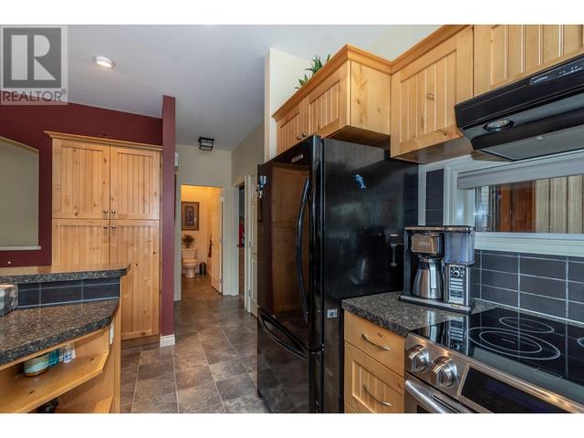 12 - 441 20 Street Ne, House attached with 2 bedrooms, 2 bathrooms and 2 parking in Salmon Arm BC | Image 10