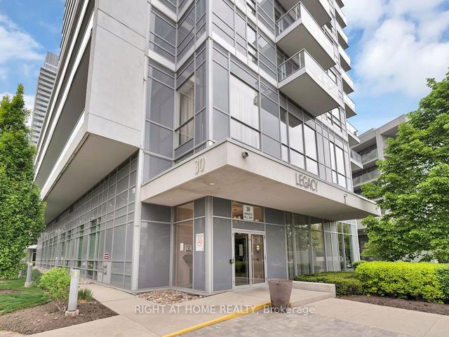 206 - 30 Herons Hill Way, Condo with 2 bedrooms, 2 bathrooms and 1 parking in Toronto ON | Image 18