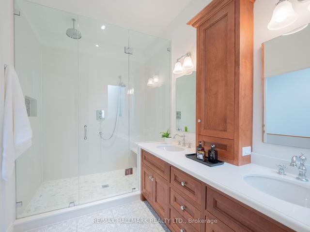 149 Simpson Ave, House semidetached with 2 bedrooms, 2 bathrooms and 1 parking in Toronto ON | Image 14