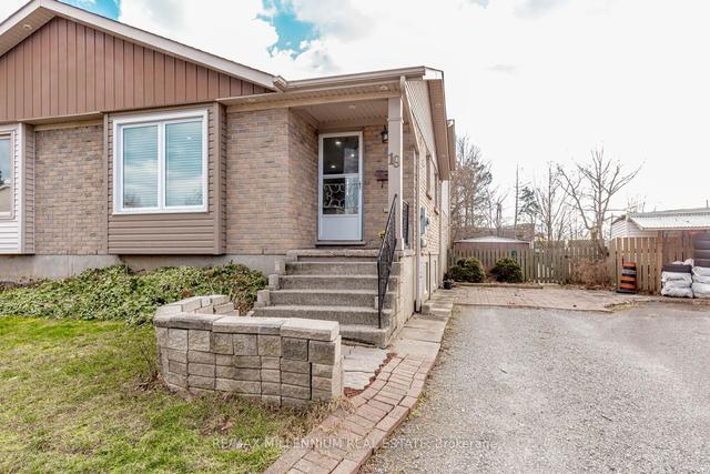 19 Cecelia Crt, House semidetached with 3 bedrooms, 2 bathrooms and 4 parking in St. Catharines ON | Image 12