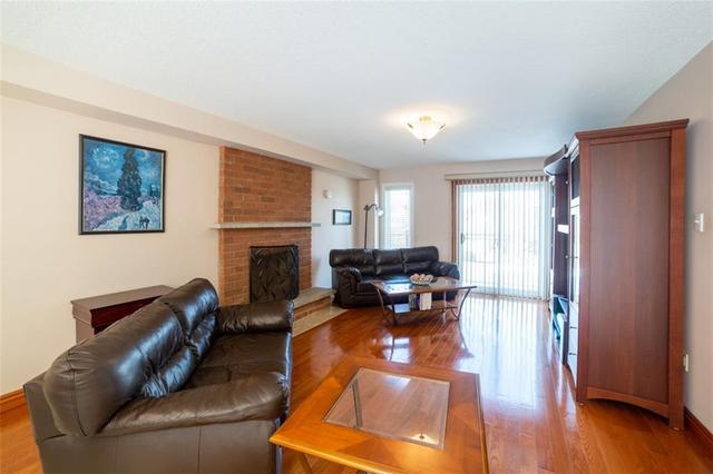 22 Taywood Crt, House detached with 4 bedrooms, 2 bathrooms and 5 parking in Hamilton ON | Image 18