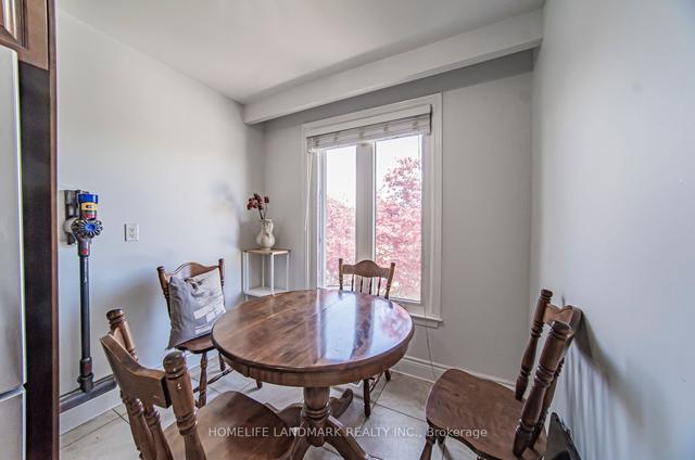 2552 Crystalburn Ave, House semidetached with 3 bedrooms, 2 bathrooms and 3 parking in Mississauga ON | Image 8