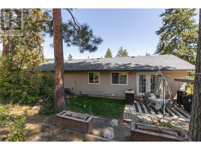 3194 Mcleod Rd, House detached with 3 bedrooms, 2 bathrooms and 4 parking in West Kelowna BC | Image 29