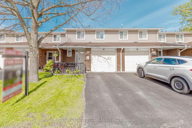 4 Carisbrooke Ct, Townhouse with 3 bedrooms, 3 bathrooms and 2 parking in Brampton ON | Image 12