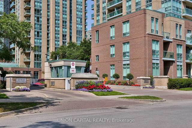 1007 - 26 Olive Ave, Condo with 2 bedrooms, 1 bathrooms and 1 parking in Toronto ON | Image 20