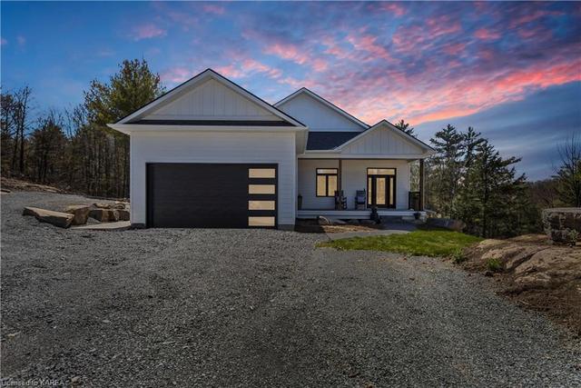 4648 Leo Lake Rd, House detached with 4 bedrooms, 3 bathrooms and 12 parking in Kingston ON | Image 1