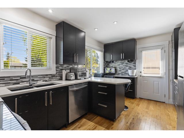 3245 Jervis Cres, House detached with 5 bedrooms, 3 bathrooms and 6 parking in Abbotsford BC | Image 7