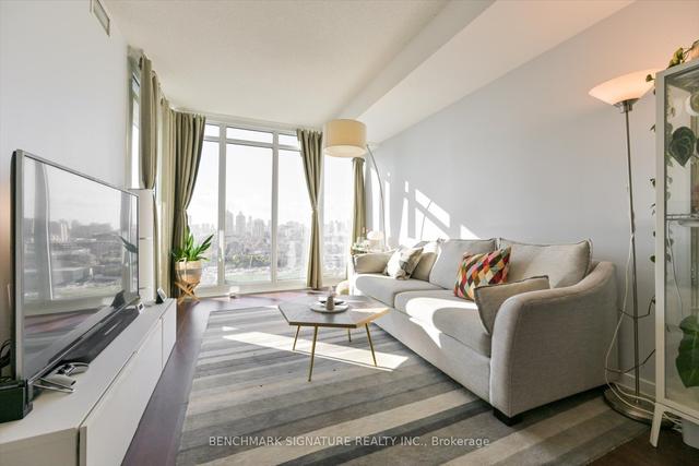 2612 - 121 Mcmahon Dr, Condo with 1 bedrooms, 1 bathrooms and 1 parking in Toronto ON | Image 6