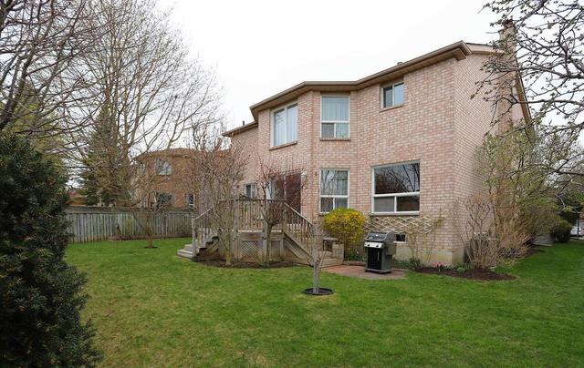 358 Binns Ave, House detached with 4 bedrooms, 3 bathrooms and 6 parking in Newmarket ON | Image 27