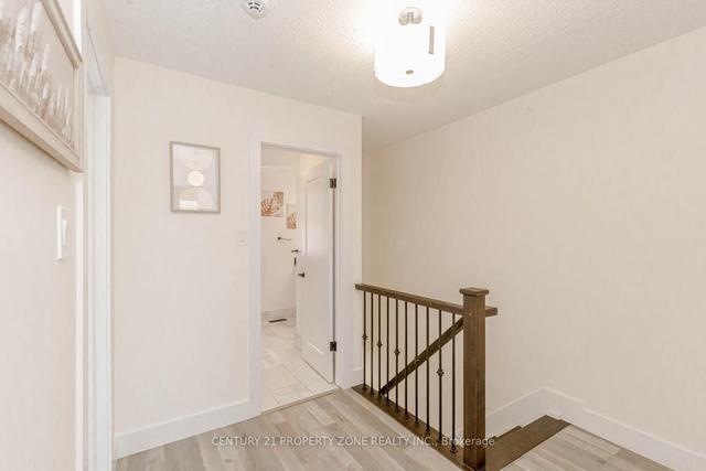 4 Carisbrooke Ct, Townhouse with 3 bedrooms, 3 bathrooms and 2 parking in Brampton ON | Image 21