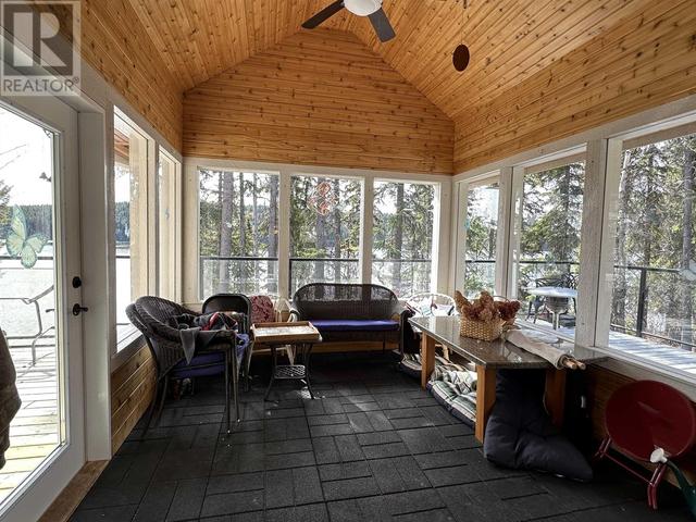5756 Timothy Lake Road, House detached with 3 bedrooms, 2 bathrooms and null parking in Cariboo G BC | Image 11