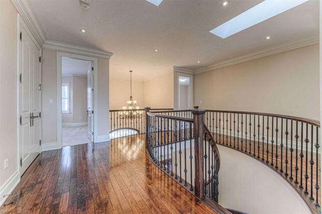 20 Jacob Gingrich Dr, House detached with 5 bedrooms, 6 bathrooms and 6 parking in Kitchener ON | Image 14