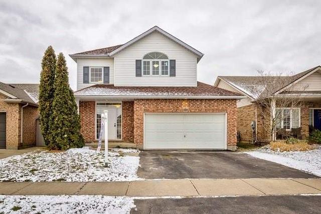 8308 Mcgarry Dr, House detached with 4 bedrooms, 3 bathrooms and 4 parking in Niagara Falls ON | Image 1