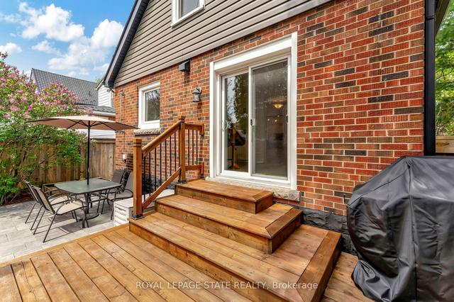 74 Empress Ave, House detached with 3 bedrooms, 3 bathrooms and 1 parking in Hamilton ON | Image 25