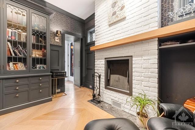 19 Monkland Ave, House detached with 6 bedrooms, 6 bathrooms and 4 parking in Ottawa ON | Image 11