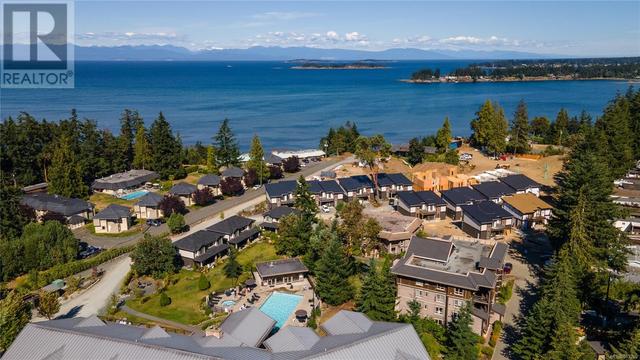 11 - 1175 Resort Dr, House attached with 2 bedrooms, 3 bathrooms and null parking in Parksville BC | Image 1