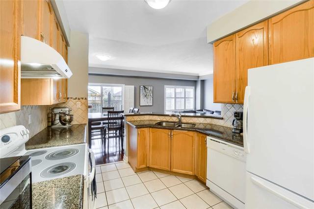 1810 Stevington Cres, House semidetached with 3 bedrooms, 3 bathrooms and 4 parking in Mississauga ON | Image 27