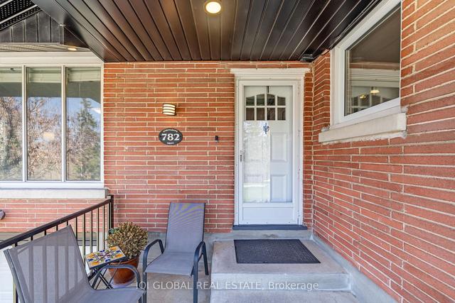 782 Springbank Dr, House detached with 3 bedrooms, 1 bathrooms and 5 parking in London ON | Image 32