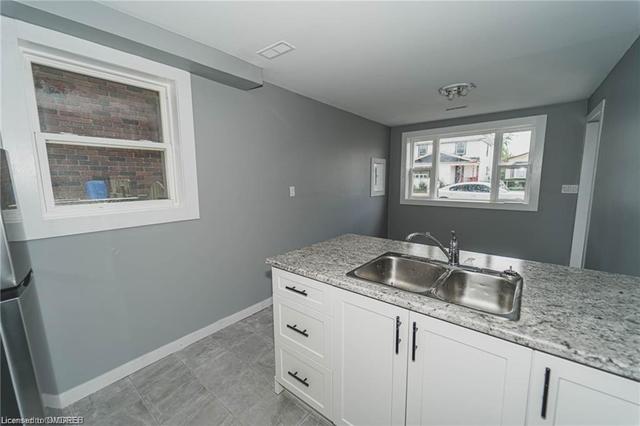 24 Whitworth St, Home with 3 bedrooms, 0 bathrooms and null parking in St. Catharines ON | Image 5