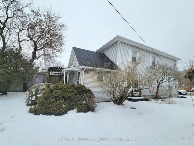 95 Stanley St, House detached with 3 bedrooms, 2 bathrooms and 2 parking in Quinte West ON | Image 21