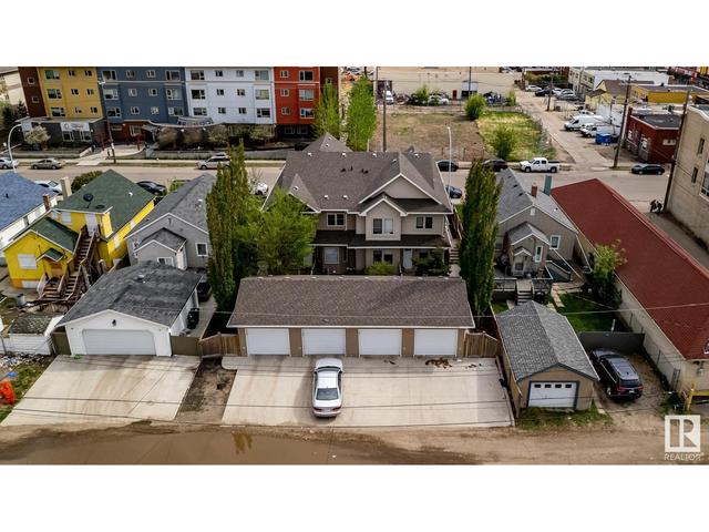 2 - 9648 106 Ave Nw, House attached with 3 bedrooms, 2 bathrooms and null parking in Edmonton AB | Image 2