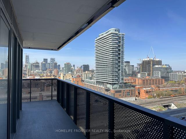 1605 - 55 Cooper St, Condo with 2 bedrooms, 2 bathrooms and 0 parking in Toronto ON | Image 9