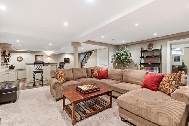 6461 Dunray Ct, House detached with 3 bedrooms, 2 bathrooms and 5 parking in Mississauga ON | Image 11