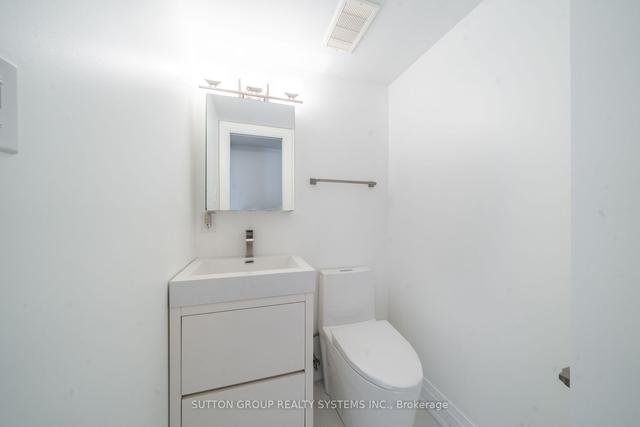 PH01 - 335 Lonsdale Rd, Condo with 2 bedrooms, 2 bathrooms and 1 parking in Toronto ON | Image 13