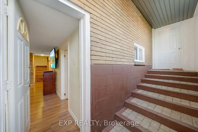 5 Rapallo Dr, House detached with 3 bedrooms, 2 bathrooms and 3 parking in Hamilton ON | Image 19