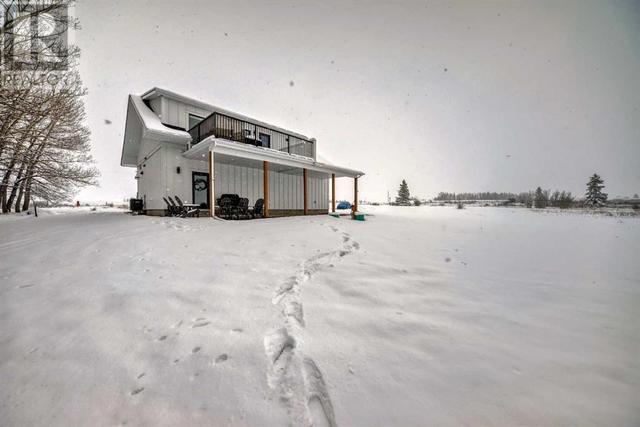 261231 Range Road 40, House detached with 3 bedrooms, 1 bathrooms and null parking in Rocky View County AB | Image 44