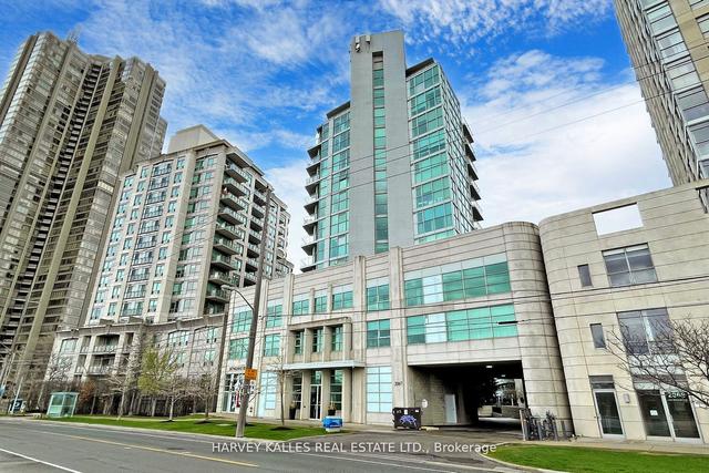 1202 - 2067 Lake Shore Blvd W, Condo with 2 bedrooms, 3 bathrooms and 1 parking in Toronto ON | Image 1