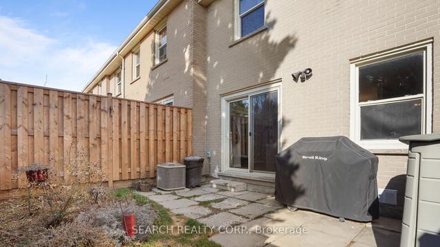 38 - 39 Queenston Dr, Townhouse with 3 bedrooms, 2 bathrooms and 1 parking in Kitchener ON | Image 28