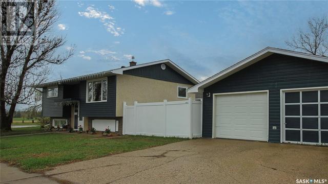 758 Sweeney St, House detached with 4 bedrooms, 2 bathrooms and null parking in Regina SK | Image 37