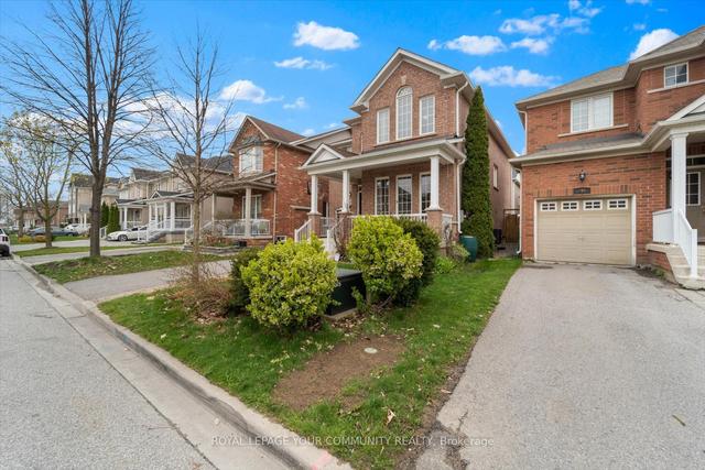 194 Gail Parks Cres, House detached with 3 bedrooms, 4 bathrooms and 3 parking in Newmarket ON | Image 12