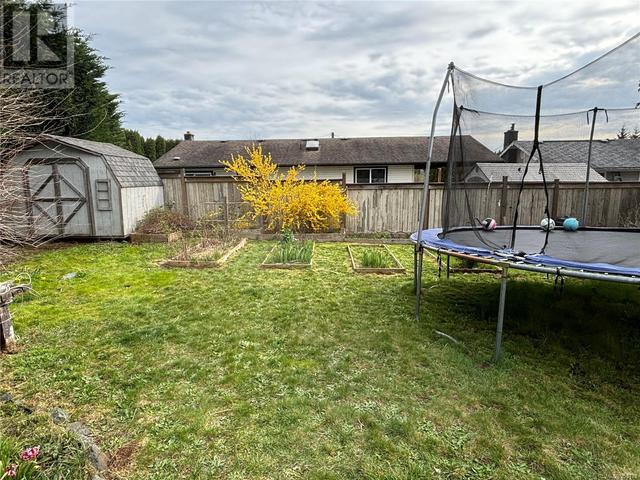 831 Merecroft Rd, House detached with 4 bedrooms, 2 bathrooms and 2 parking in Campbell River BC | Image 22