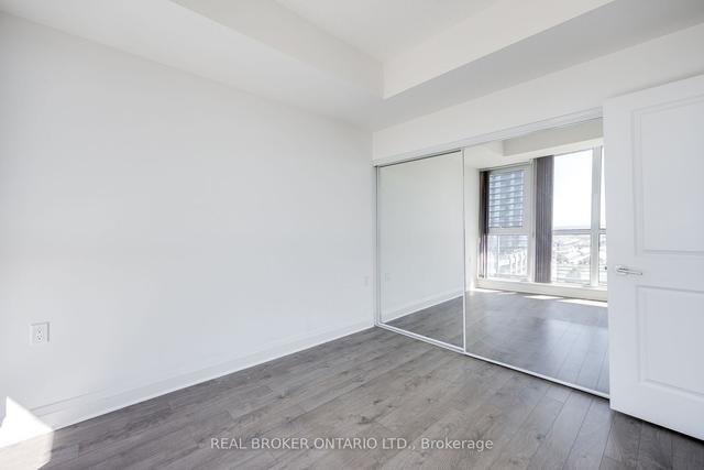 1006 - 15 Zorra St, Condo with 1 bedrooms, 1 bathrooms and 1 parking in Toronto ON | Image 5