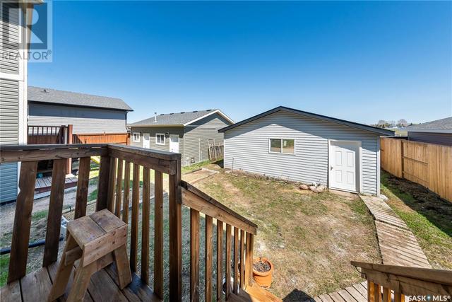 4018 33rd St W, House detached with 3 bedrooms, 3 bathrooms and null parking in Saskatoon SK | Image 23