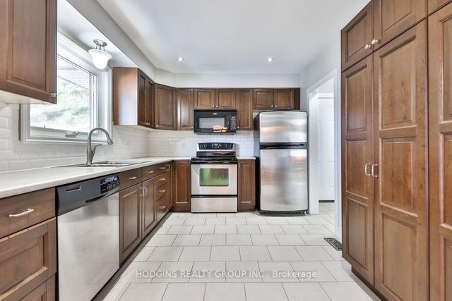 7079 Second Line W, House detached with 2 bedrooms, 2 bathrooms and 8 parking in Mississauga ON | Image 20