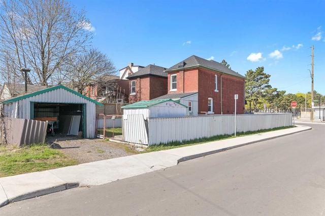 76 Cheever St, House detached with 1 bedrooms, 1 bathrooms and 3 parking in Hamilton ON | Image 18