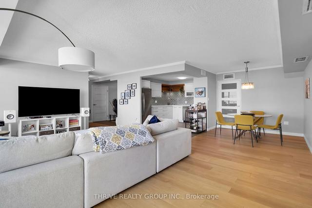 402 - 380 King St, Condo with 2 bedrooms, 2 bathrooms and 1 parking in London ON | Image 11