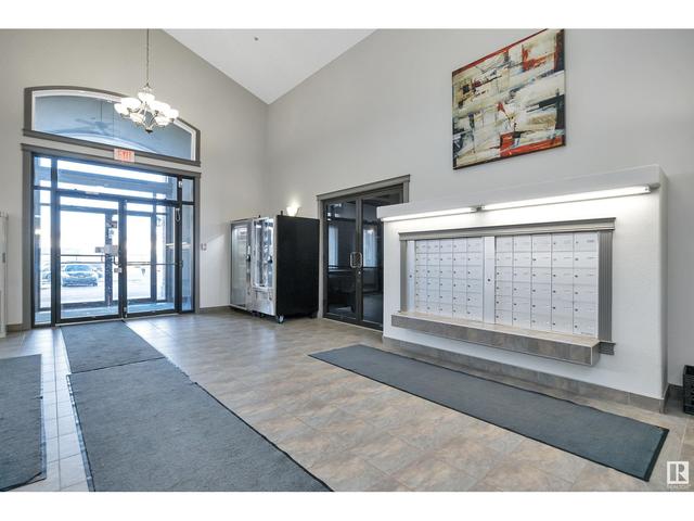 304 - 111 Edwards Dr Sw, Condo with 2 bedrooms, 2 bathrooms and 2 parking in Edmonton AB | Image 6