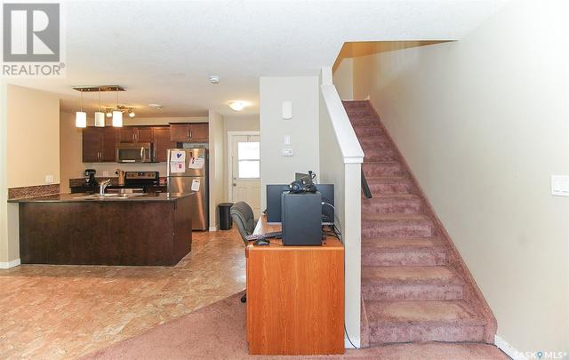 501 - 3440 Avonhurst Dr, House attached with 3 bedrooms, 3 bathrooms and null parking in Regina SK | Image 13