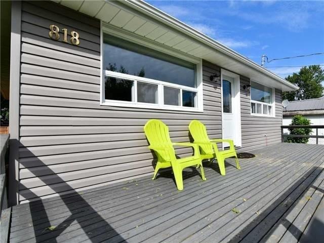 818 Poplar Ave, House detached with 2 bedrooms, 2 bathrooms and 4 parking in Georgina ON | Image 3