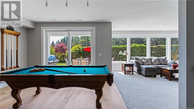 2207 Spirit Ridge Dr, House detached with 5 bedrooms, 4 bathrooms and 5 parking in Langford BC | Image 34