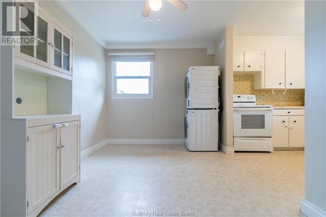 UNIT - 184 Orell Street Unit# 2 (Upper, Condo with 3 bedrooms, 1 bathrooms and null parking in Greater Sudbury ON | Image 4