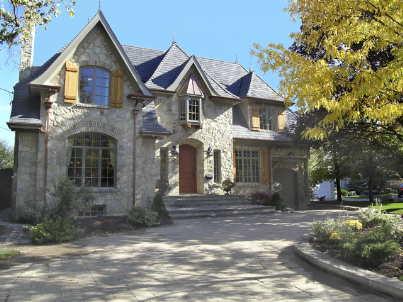 33 Arjay Cres, House detached with 5 bedrooms, 6 bathrooms and 3 parking in Toronto ON | Image 1